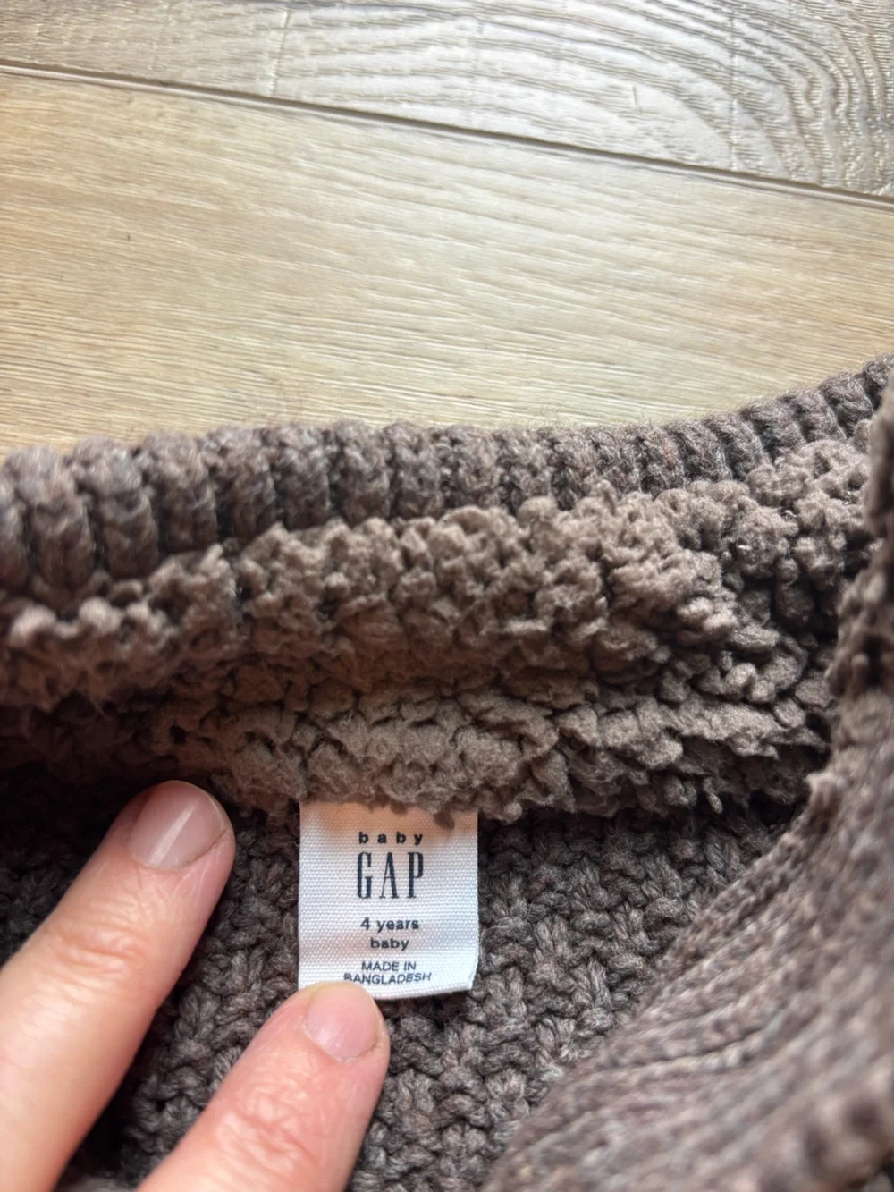 GAP cable knit